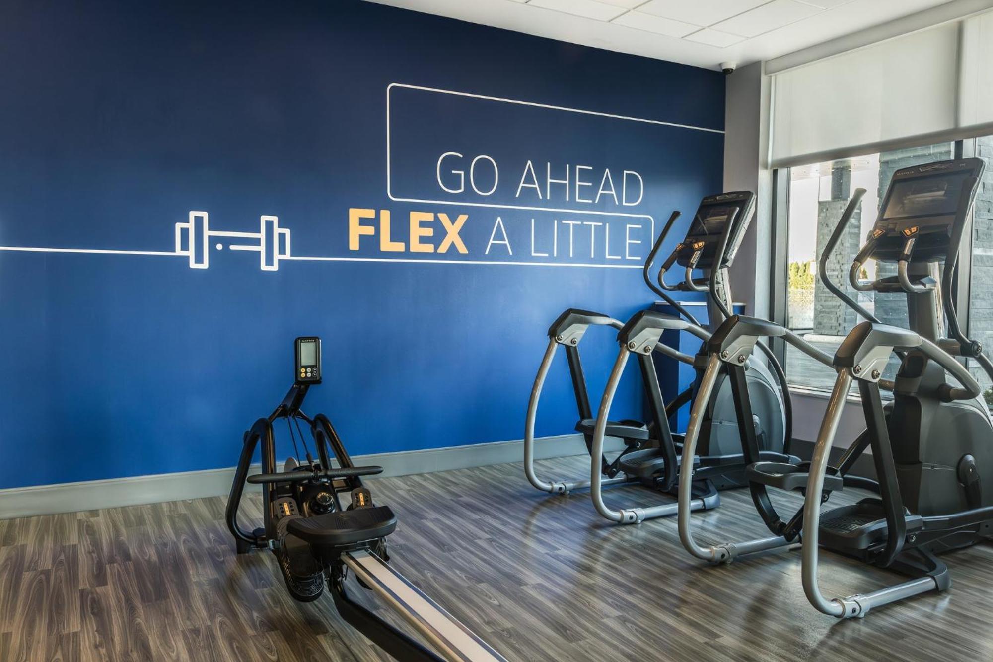 Holiday Inn Express & Suites - Toronto Airport South By Ihg Luaran gambar