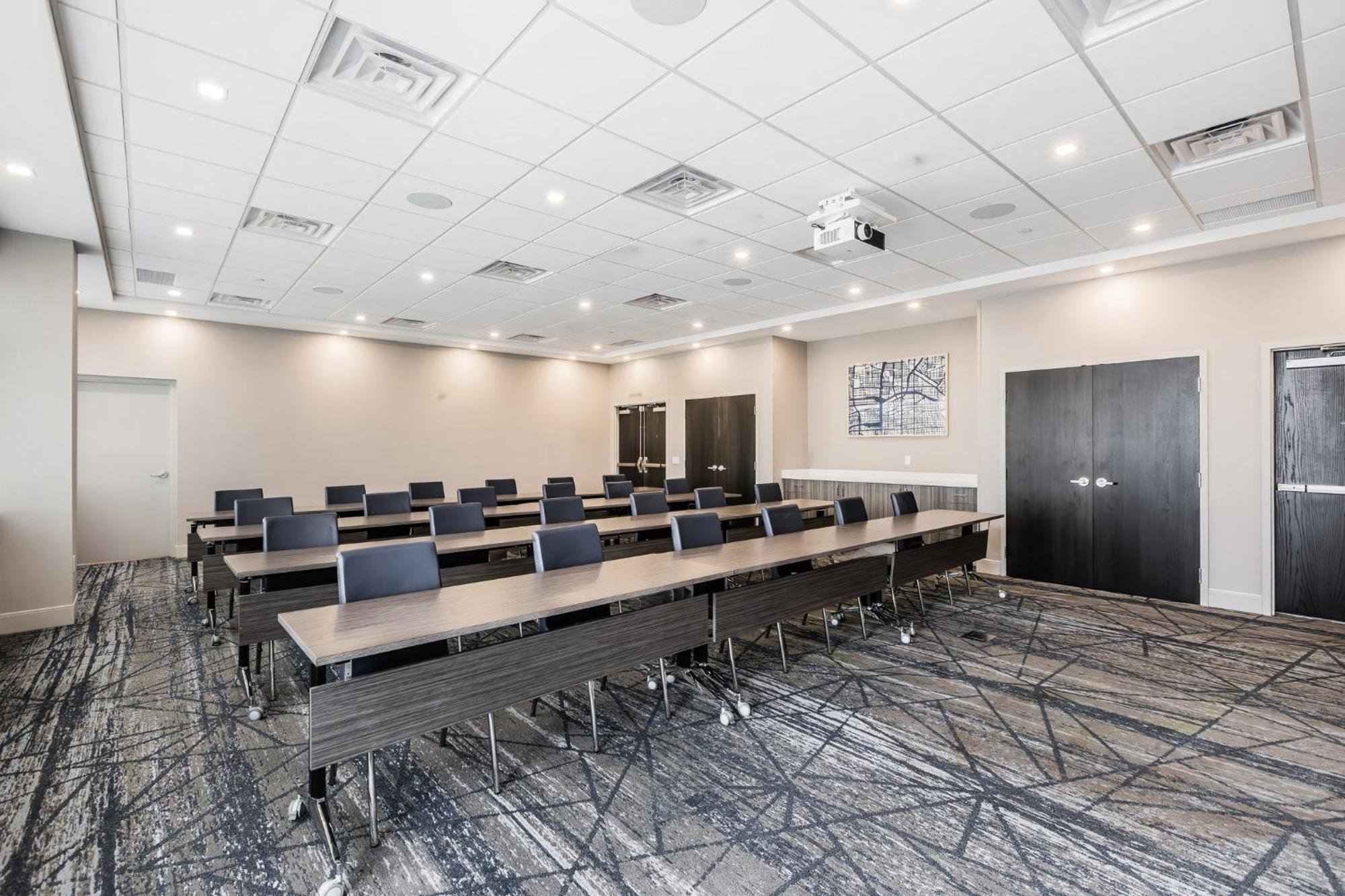Holiday Inn Express & Suites - Toronto Airport South By Ihg Luaran gambar